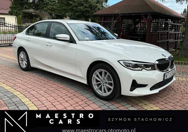 bmw seria 3 małopolskie BMW Seria 3 cena 124500 przebieg: 49000, rok produkcji 2020 z Kamieńsk